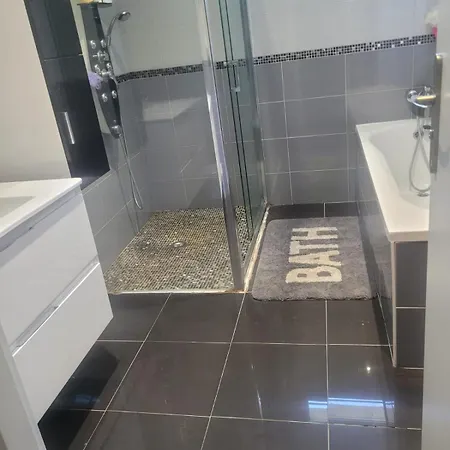 Chez Homestay szállás